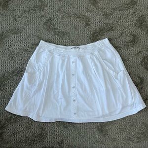 EUC Women's Gilly Hicks Skirt with Pockets size Medium in White
